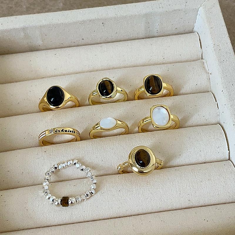 Niche High-End Tiger'S Eye Stone Fritillary Ring For Women'S Autumn And Winter Retro Light Luxury Fashion Temperament Versatile Ring Ring