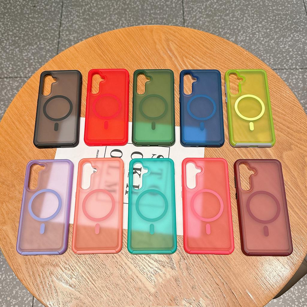 NEWMagnetic Skin-feeling Translucent Anti-fall Matte Phone Case with Independent Buttons for Samsung S24 Plus