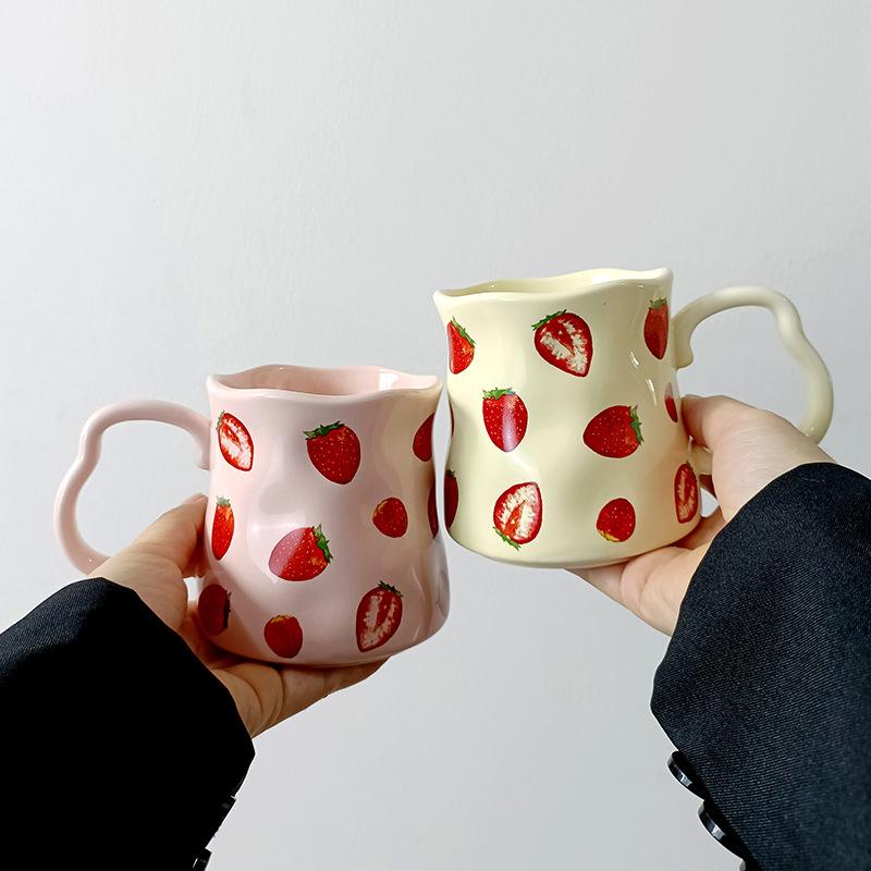 Creative Heart Ceramic Coffee Cup Cute Cartoon Large Capacity Tea Cup Home Couples Mug Office Drinking Mug Home Decoration