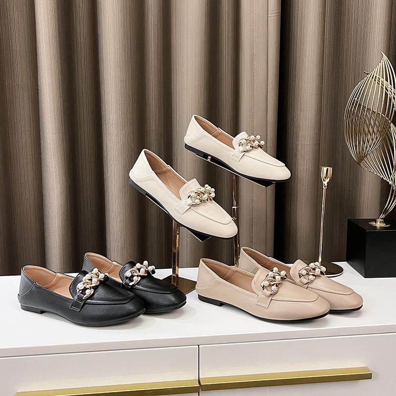 Einzelschuhe Damen Flache Unterseite Neue Frühlingserbsenschuhe Britischer Stil Retro Kleine Lederschuhe Slip-On-Loafer für Damen