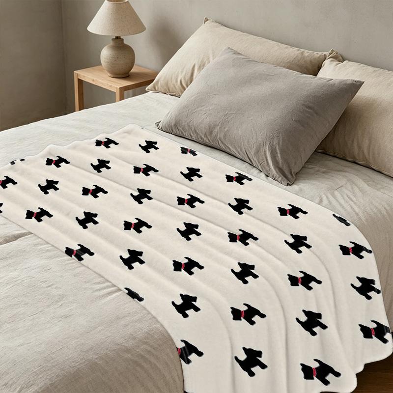Scottish Terrier Fleece Throw Blanket Soft, Cozy & Warm with Hemmed Edges, Ideal for Couch, Home Use & Valentine's Day Gift