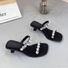 Fashion Hot Selling Female Shoes Ladies' Slippers Glitter Slides Women Heels Rubber Flops Square Heel Fashion 2025 Jelly High Hawaiian