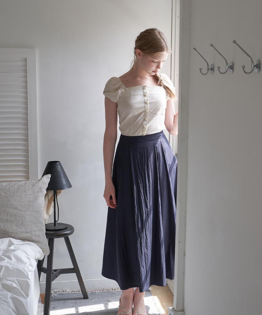 Peullobeu Half Flare Skirt_Na