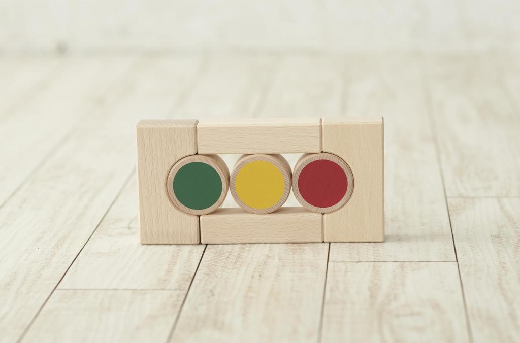 Nichigan Color and Shape Building Blocks U22