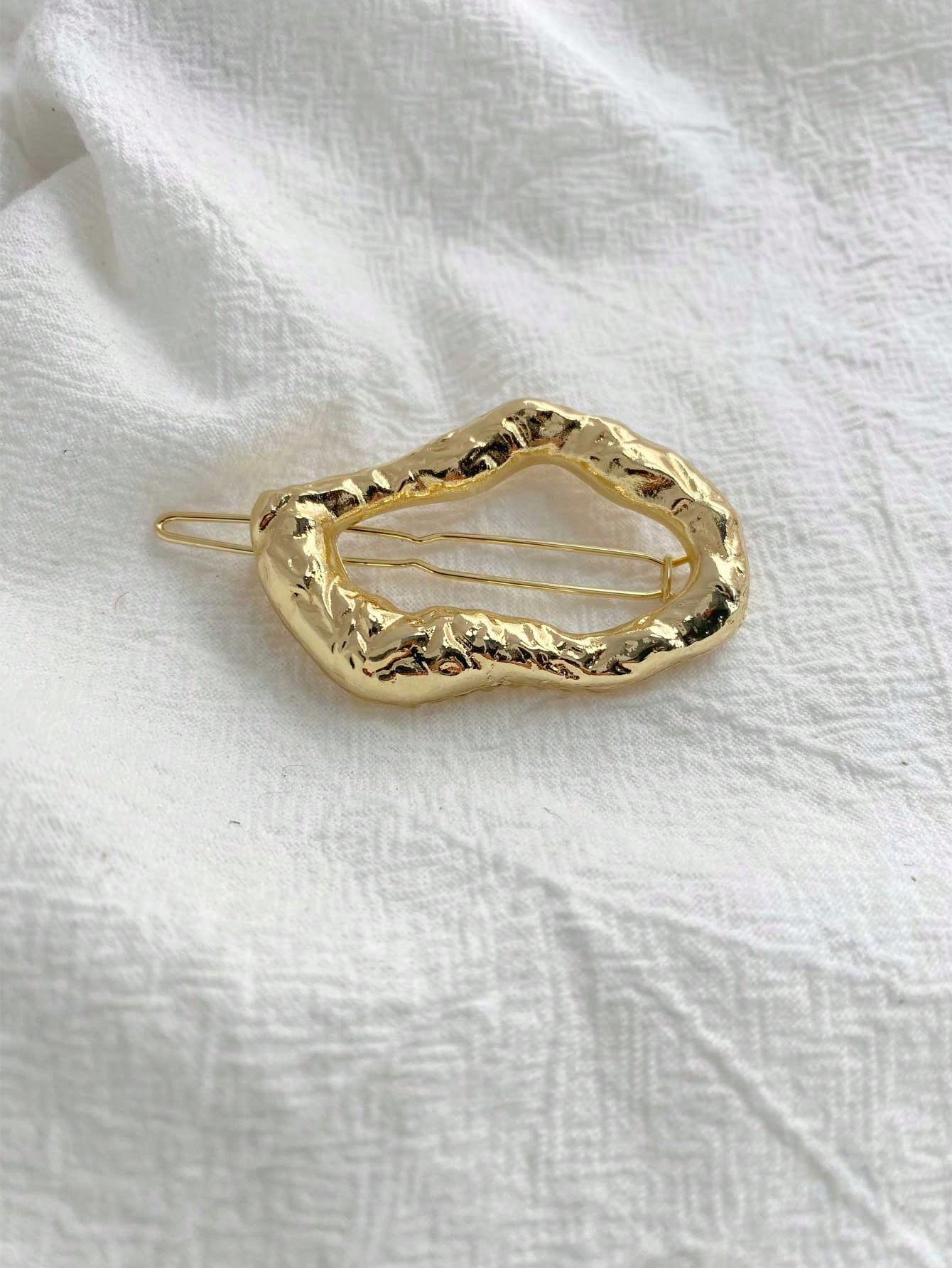 

Элегантный золотой металлический простой зажим для волос серебряный металл французский Y2K заколки для волос сплав модные шпильки аксессуары защелка сбоку для волос пони женщины 1pc-gold