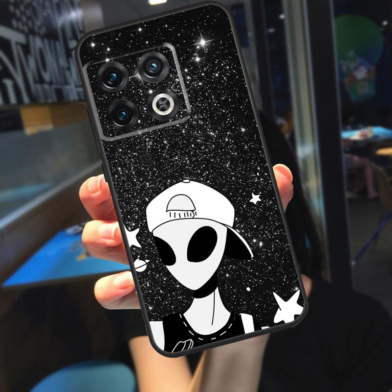 Aesthetics Cute Cartoon Alien Funda For OnePlus 12R 13 R 12 11 9 10 Pro 8T 9RT 10T OnePlus Nord 4 CE 2 3 Lite N20 N30 Case
