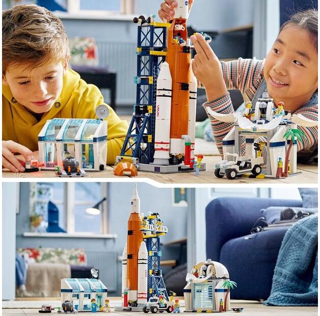 LEGO City 60351 Rocket Launch from the Cosmodrome