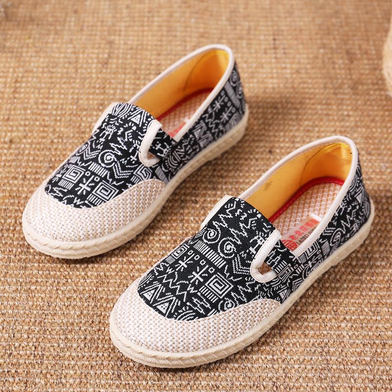 

Тканевые туфли женские туфли рыбацкие туфли мягкая подошва мягкая поверхность одна педаль ленивые туфли плоские повседневные туфли новые этнические туфли для мам 35 чёрный