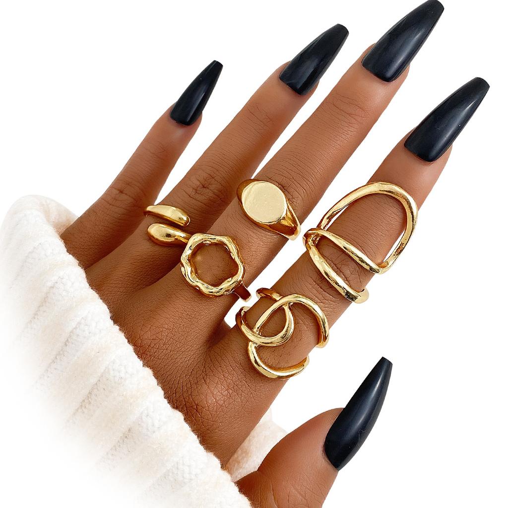 Exaggerated Personality Golden Lava Line Irregular Waterdrop Smooth Surface Ring Set