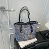 High sense women's large capacity tote bag fashion new versatile shoulder bag women's and women's large commuter shoulder bag