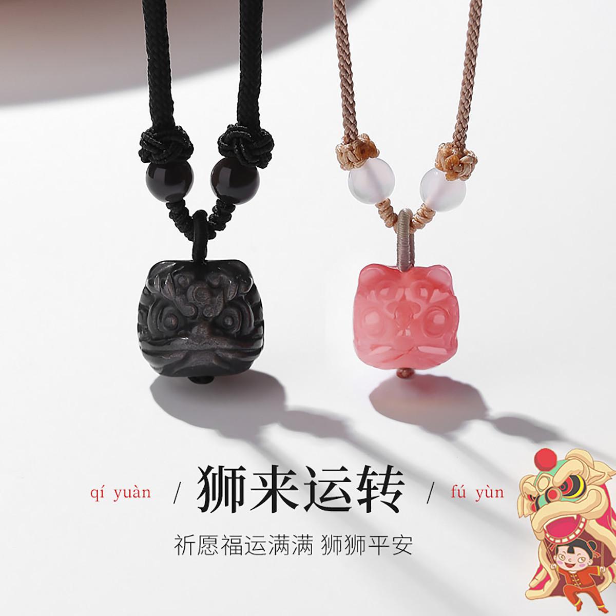 

Lion Pendant Couple Necklace for Men and Women, Fashionable Original Lion Accessories, Practical Gift for Women s Day Lion Brings Fortune-Men s