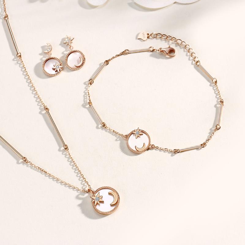 Star and Moon Necklace Women's Fashion Light Luxury Temperament High-end Niche Design Sense Irregular Chain Clavicle Chain