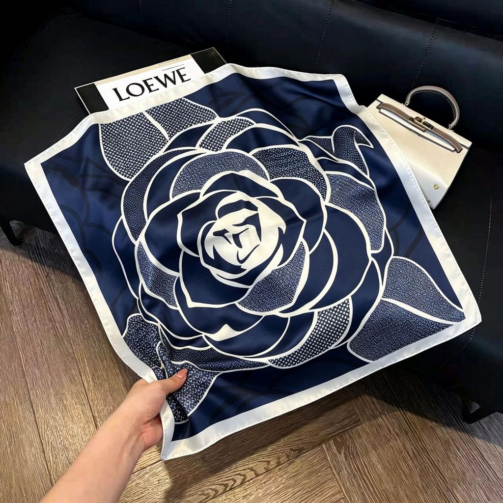 71Cm New Chinese Simulation Silk Square Scarf Soft and Skin-friendly Ink Flower Rhyme Printing Silk Scarf Neck Sunscreen Small Scarf