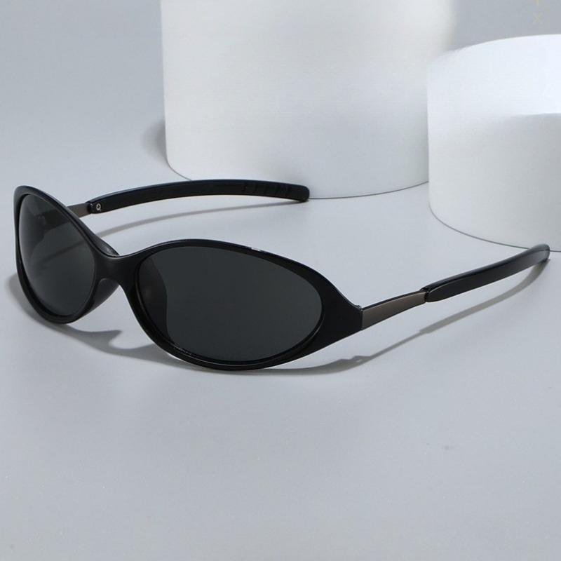 New Oval Outdoor Sports Sunglasses Fashionable and Trendy UV-Protective Cycling Glasses Y2K Unisex Stylish Eyewear Shades UV400