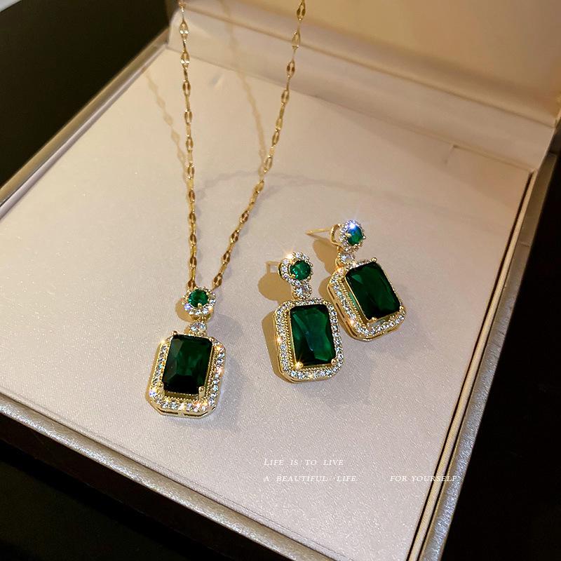 Vintage Silver Needle Zircon Emerald Earrings & Necklace Set: Elegant Artificial Crystal Stud Earrings with Luxury Clavicle Chain for Women