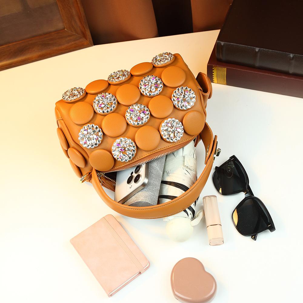 2026 Spring New Hot Diamond Cylinder Bucket Bag