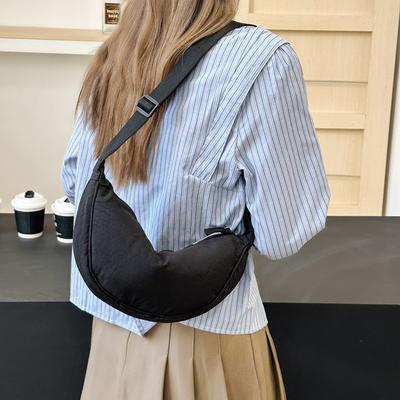 Women's Bag New Messenger Bag Nylon Dumpling Bag Versatile Casual Shoulder Messenger Bag Small Cloth Bag