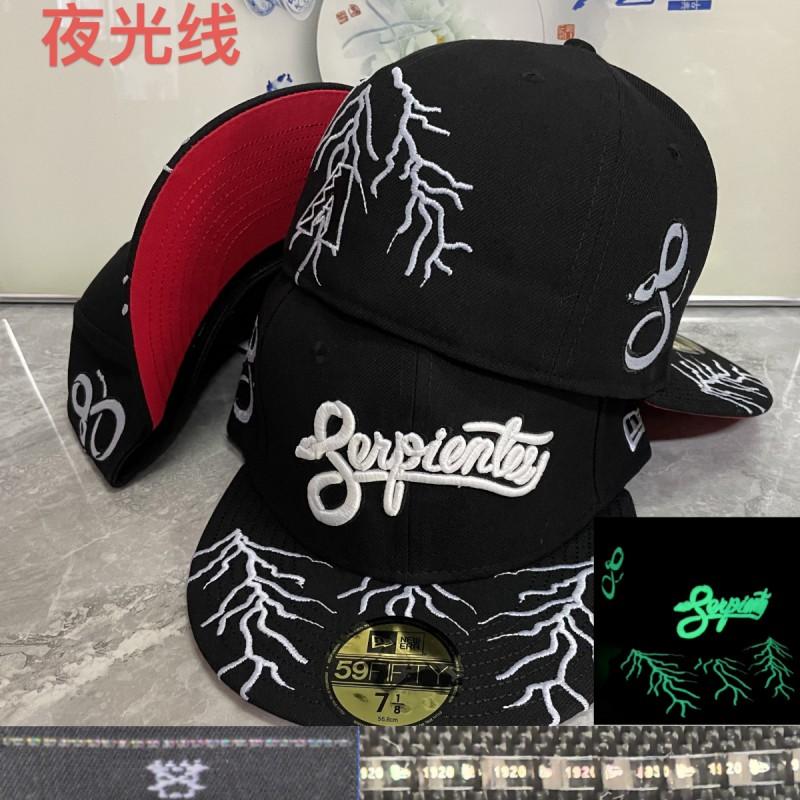 Bestickte Baseballkappe Flacher Schirm Sportliga Verstellbar Mode Herren Damen