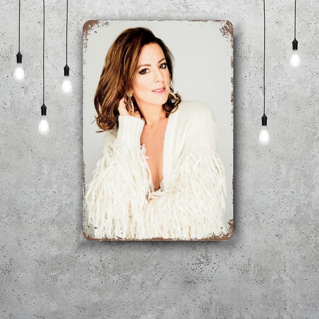 Sarah McLachlan Decor Poster Vintage Tin Sign Metal Sign Decorative Plaque for Pub Bar Man Cave Club Wall Decoration