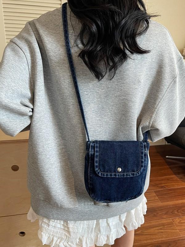 Streetwear Denim Crossbody Bag For Women With Magnet Closure For Casual Day Use