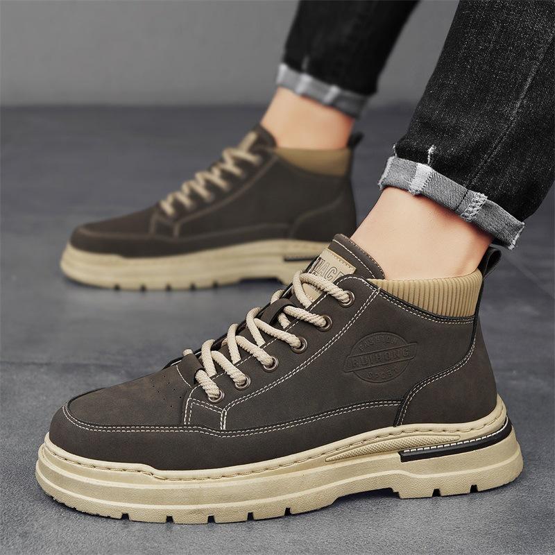 Autumn and winter new men's high-top thick-soled Martin boots trendy outdoor tooling casual short boots leather-faced versatile men's boots