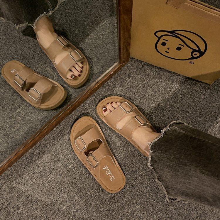 2025 summer new belt buckle half slippers women's non-slip casual Boken versatile retro one-word open-toed cool slippers