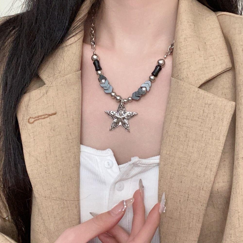 Goth Y2k Punk Necklace Geometry Simple Metal Necklace Adjustable Star Pendant Necklace  Streetwear