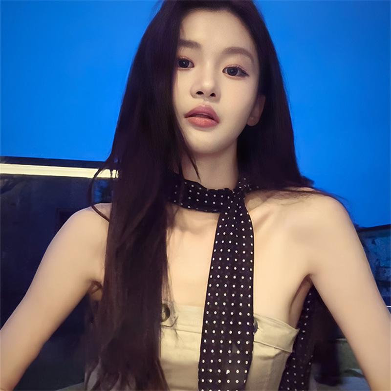 Korean Retro Striped Silk Scarf: Elegant Ribbon for a Sophisticated Look