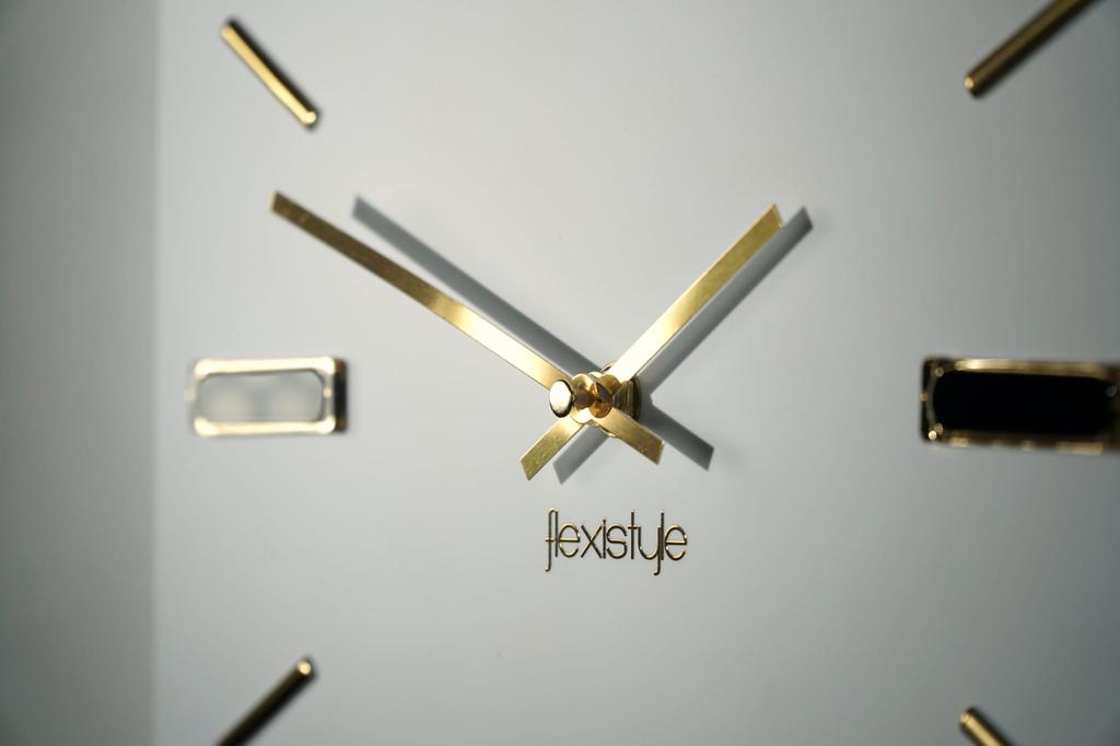 Modern wall clock white brilliant 30cm