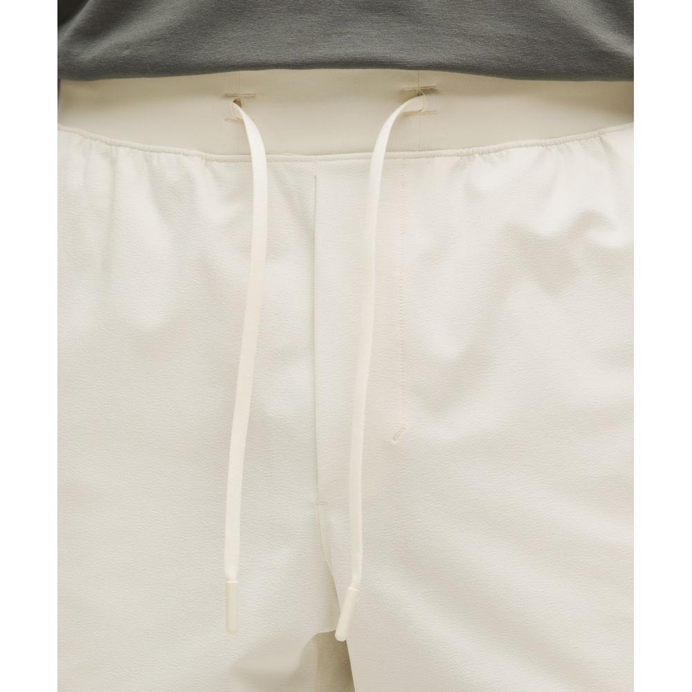 Lululemon Zeroed In lInerless Short 5  Light Ivory