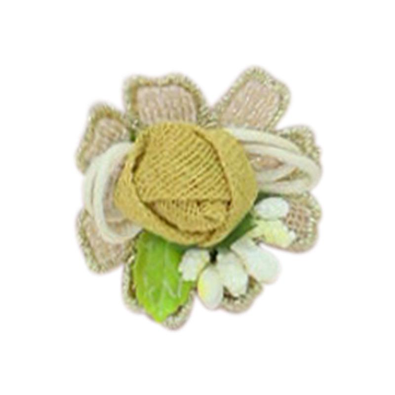 

Детский смокинг с бутоньеркой и ожерельем - Свадебные и сценические аксессуары