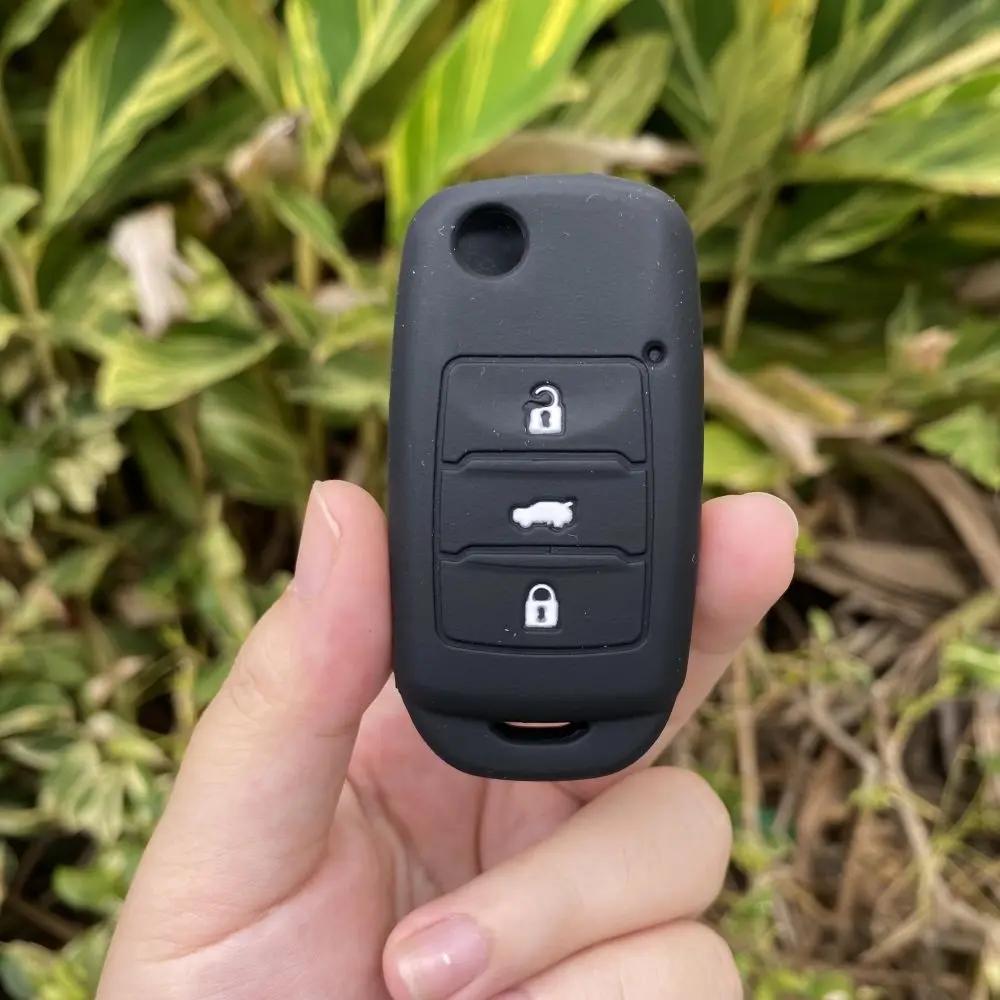 

3 Buttons Flip Silicone Car Key Cover Case Skin Holder Protector bag for Changan CS75 EADO CS35 RAETON CS15 V3 V5 V7 Keychain черный белый