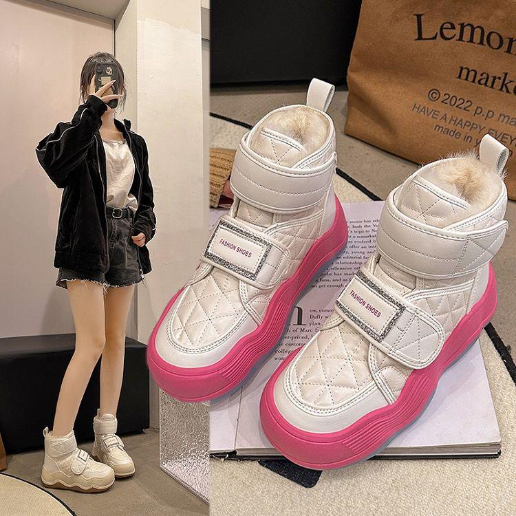 Harbin Women's Winter 2025 Fleece-Lined Snow Boots: Thick, Warm Ankle Boots for -40°C Cold Protection.