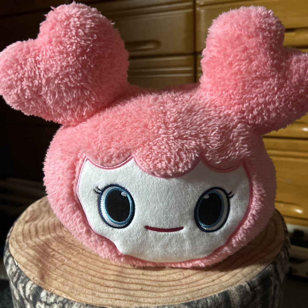 

[USED] TWICE Momo Plush Toy Umi-sama Exclusive Page