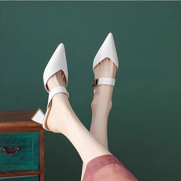 2025 summer new French retro pointed thick heel bag head half slippers women wear muller shoes cool slippers women