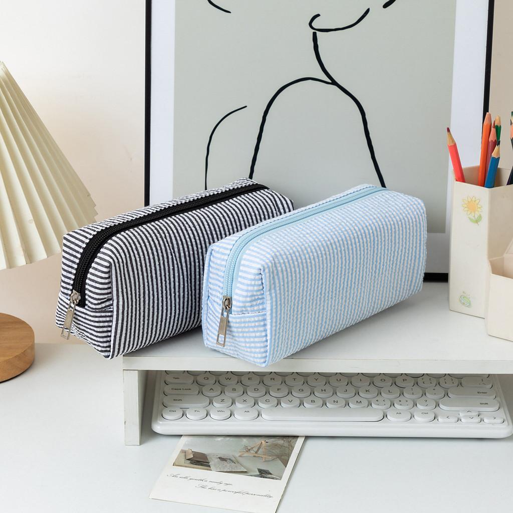 Bubble Yarn Pencil Case With Large Capacity For Students And Travel Organization