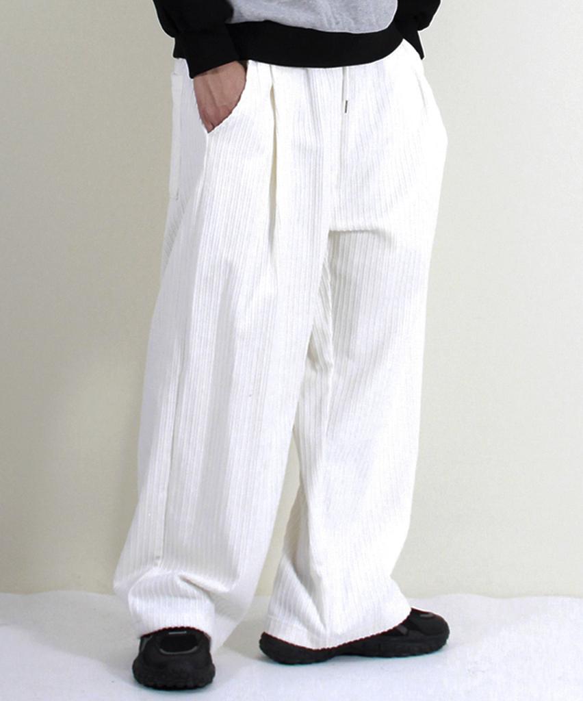 Deumakeu Corduroy Real Wide One-Pleat Pants White