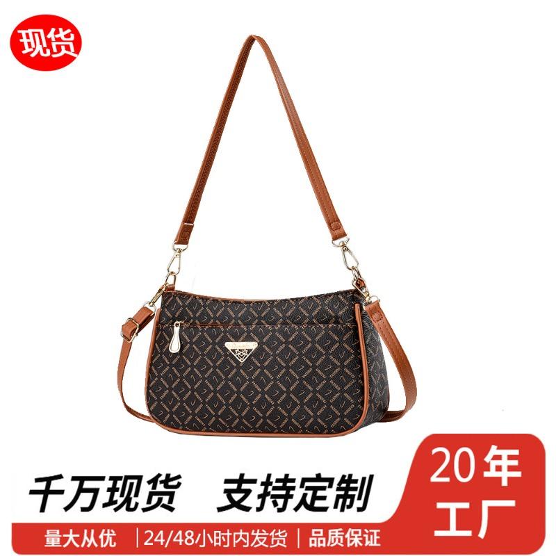 nderarm bag women's new fashion messenger trend large capacity texture middle-aged and elderly shoulder women's bag