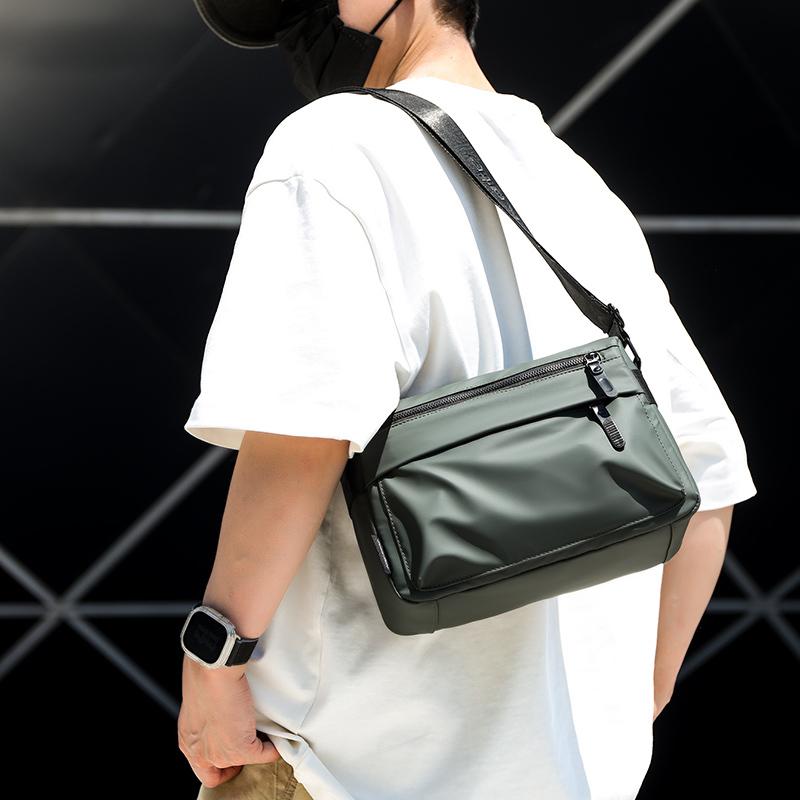 Men's Shoulder Bag Water-repellent Large Capacity Crossbody Bag