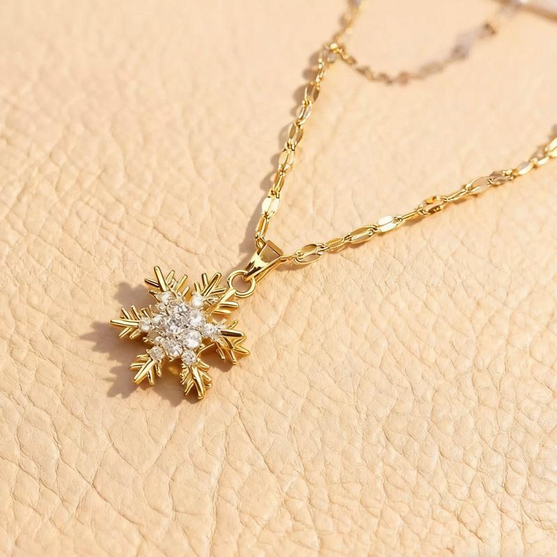 Trendy Zircon Snowflake Clavicle Necklace - Elegant Flower Style for Women