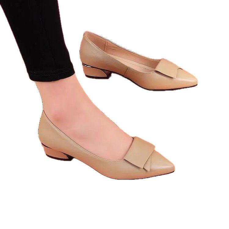 2025 Autumn New Single Shoes Flat Bottom Shallow Mouth Thick Heel Pointed Women's Shoes Soft Leather Soft Sole Versatile Small Leather Shoes Work Shoe