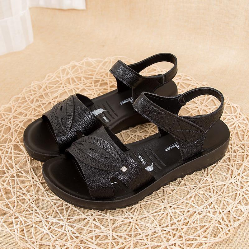 New Summer Flat-bottomed Women's Middle-aged and Elderly Elderly Women's Non-slip Soft-soled Women's Sandals