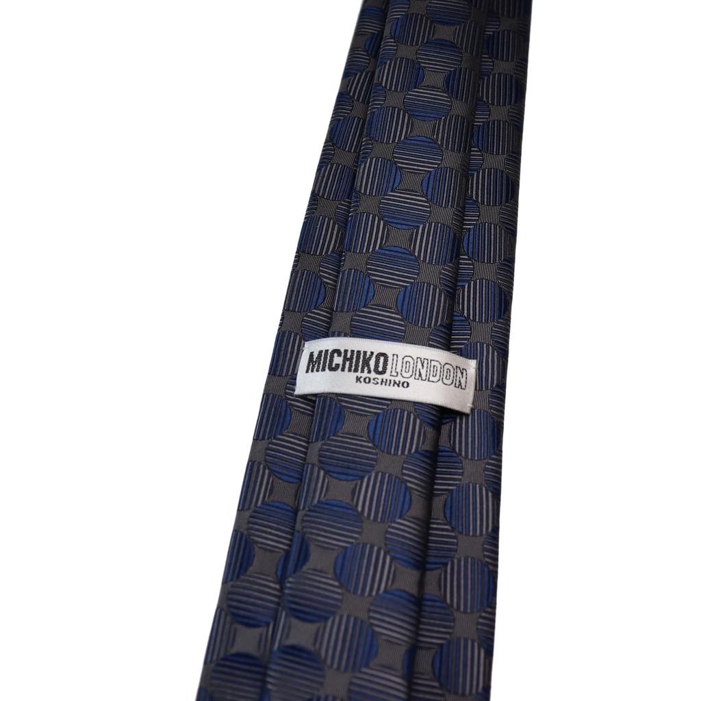 [Michiko London] Wrinkle-resistant bonded fabric with lining for added volume. Made in Japan. KOSHINO brand necktie. Geometric pattern. 100% silk.