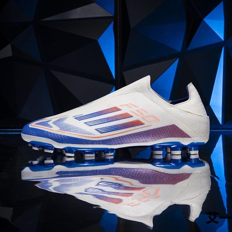 2025 Football Shoes Shattered Nails Kids Training Shoes Girls Students Lawn Spikes Game Sneakers