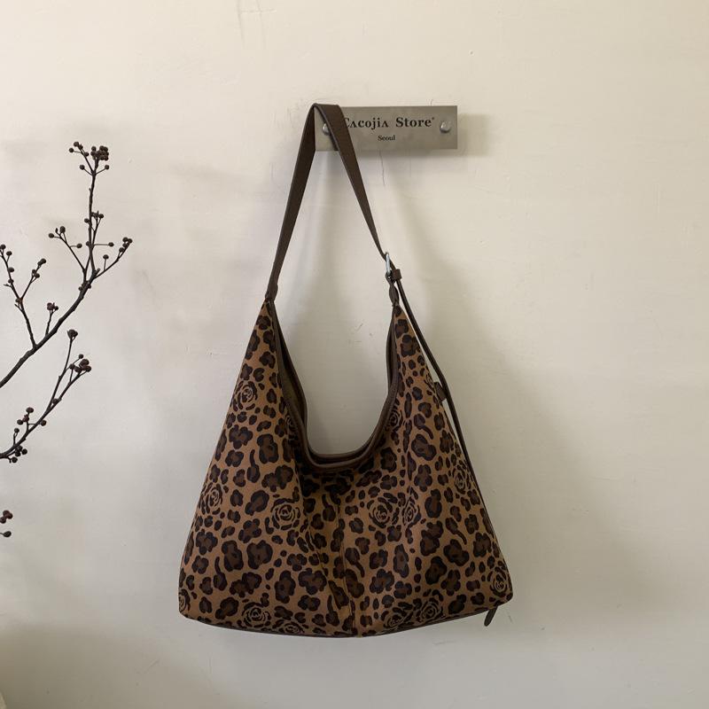 Mode Leopardenmuster Tragetasche Herbst neu große Kapazität personalisierte Schultertasche lässige Pendler Eimertasche