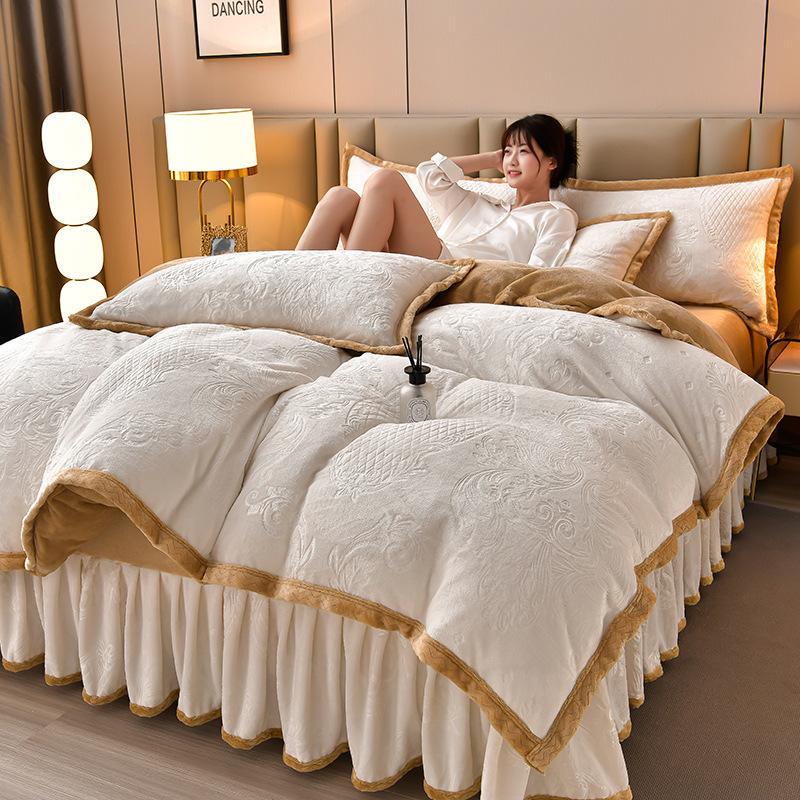 Class A Maternal And Infant Grade High-Gram Carved Fleece Milk Fleece Bed Skirt4-Pcs Set, Winter Double-Sided Fleece Quilt Cover