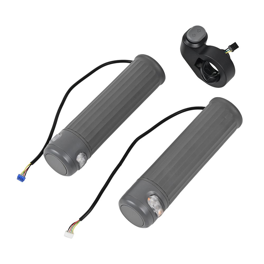

LYP4056 1Pair Handlebar Grips for Xiaomi Electric Scooter 4 Pro Plus/4 Pro Max Handlebar Cover with Turn Signal A