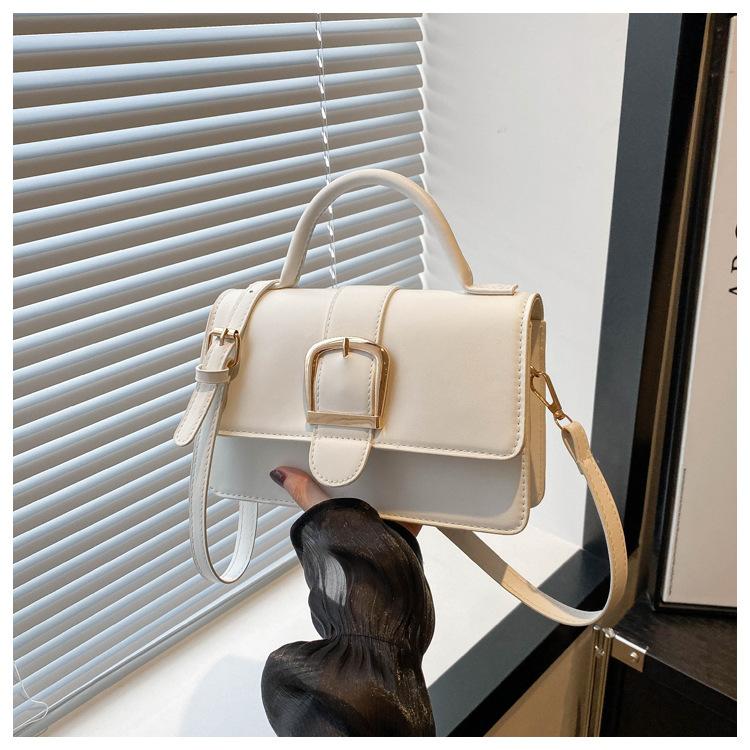 

Internet celebrity bag 2025 new summer high sense foreign messenger versatile small square bag fashion portable shoulder women s bag