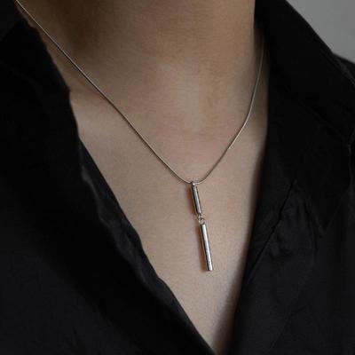 European Punk Double-Sided Pendant Necklace: Simple, High-End Unisex Clavicle Chain In Cold Style