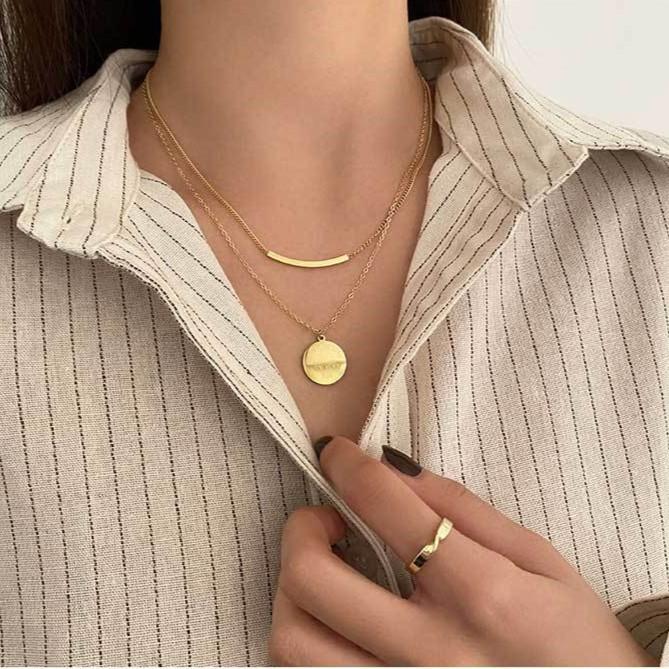 Double Round Card Letter Necklace Women'S Pendant Does Not Fade Versatile Collarbone Premium Durable Quality Useful